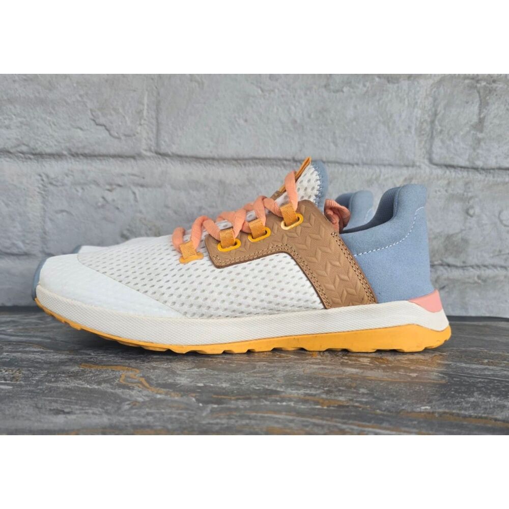 OluKai Wailuku Mesh Athletic Comfort Sneakers Bright White Sea Ice Women's SZ 8 - Picture 2 of 9